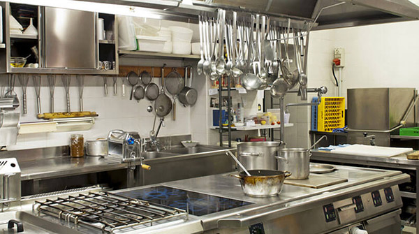 Consider These Points Before Buying a Conveyor Type Dishwasher